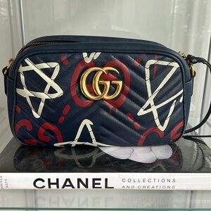 Authentic Calfskin Matelasse Gucci Ghost Small shoulder bag for sale